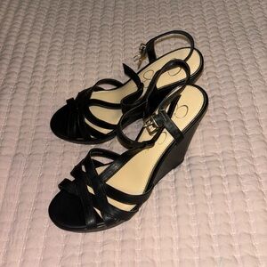 8.5 Jessica Simpson wedges